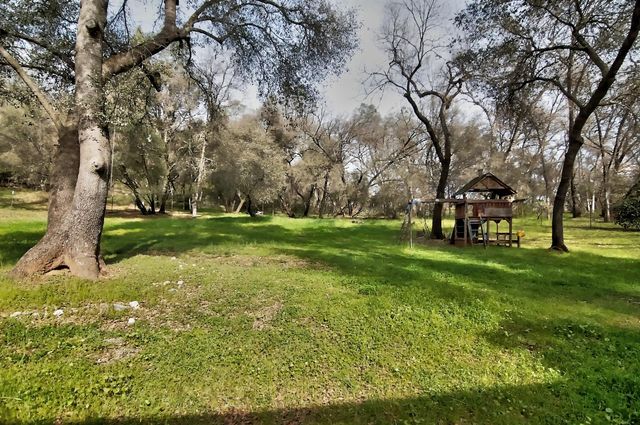 3165 Ray Cir, Auburn, CA 95602