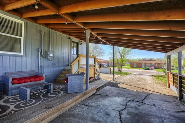 1144 Chestnut Street, Osawatomie, KS 66064