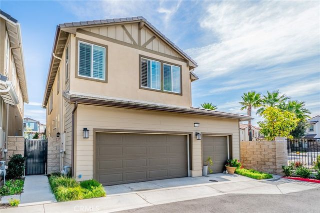 6619 Canopy, Fontana, CA 92336