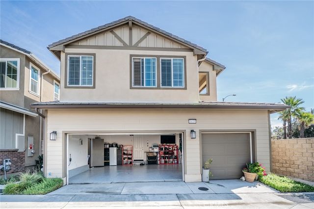 6619 Canopy, Fontana, CA 92336