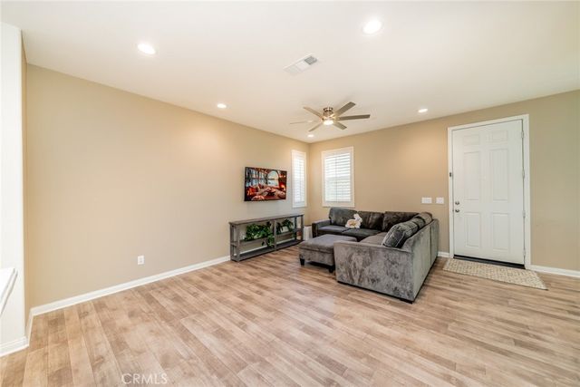 6619 Canopy, Fontana, CA 92336