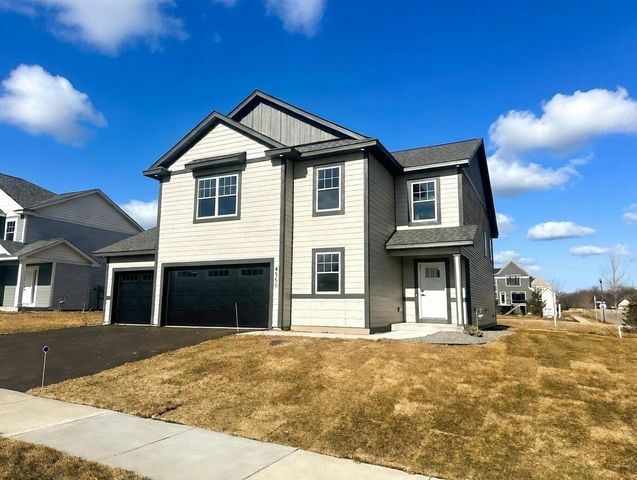 4550 Savanna Trail, Chaska, MN 55318