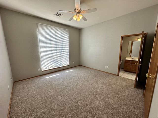 1819 Duckhawk Court, Edmond, OK 73003