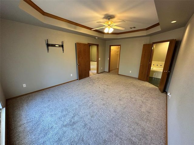 1819 Duckhawk Court, Edmond, OK 73003