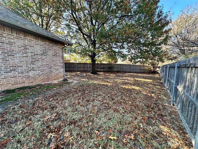 1819 Duckhawk Court, Edmond, OK 73003