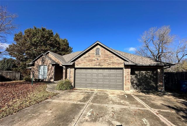1819 Duckhawk Court, Edmond, OK 73003