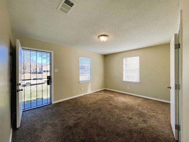 4551 SUNNY VIEW DR, Memphis, TN 38127