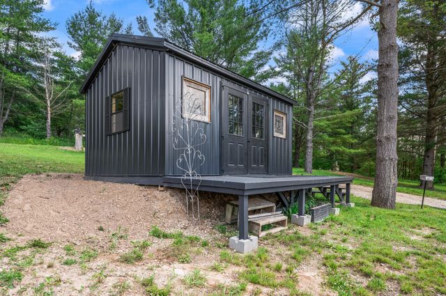 8391 Lake Lure Drive, Evart Twp, MI 49631