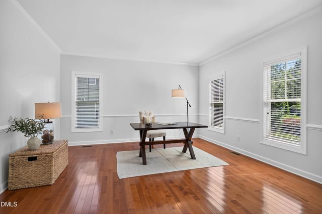 808 City Walls Street, Cary, NC 27513