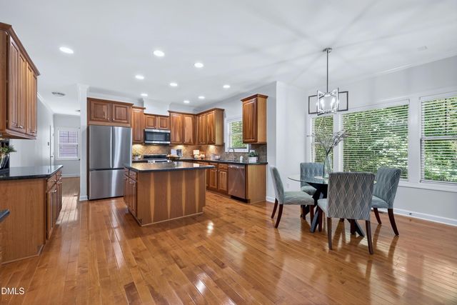808 City Walls Street, Cary, NC 27513