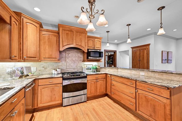 7110 S Loomis ROAD, Wind Lake, WI 53185
