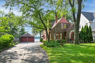 7110 S Loomis ROAD, Wind Lake, WI 53185