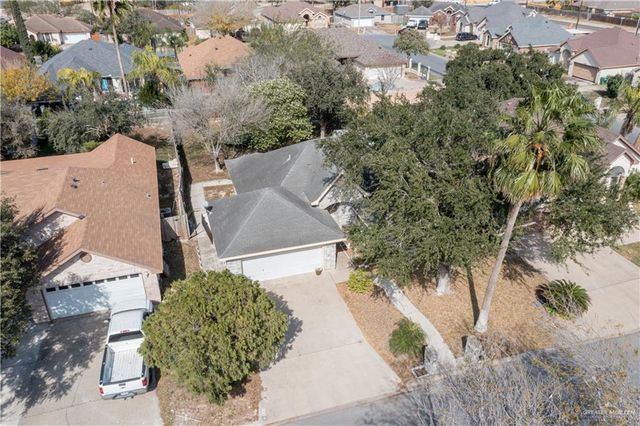 906 Regal Drive, Pharr, TX 78577