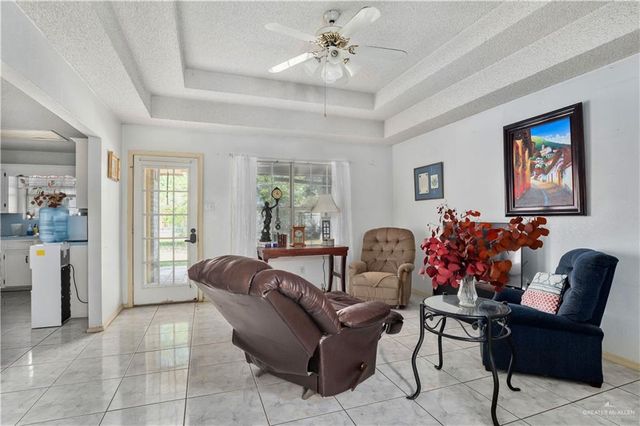 906 Regal Drive, Pharr, TX 78577