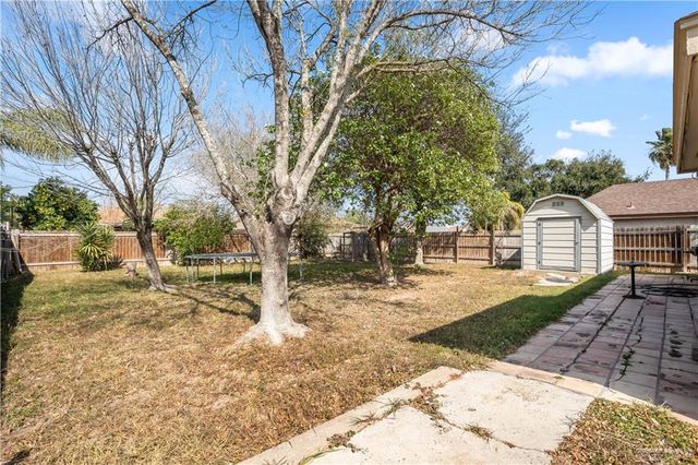 906 Regal Drive, Pharr, TX 78577