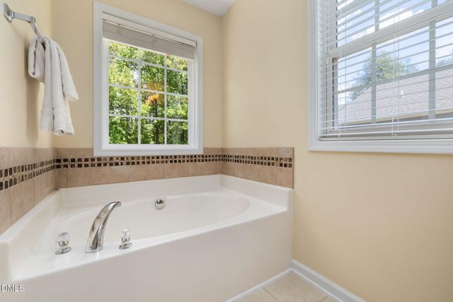 4 Beaver Creek Lane, Durham, NC 27703