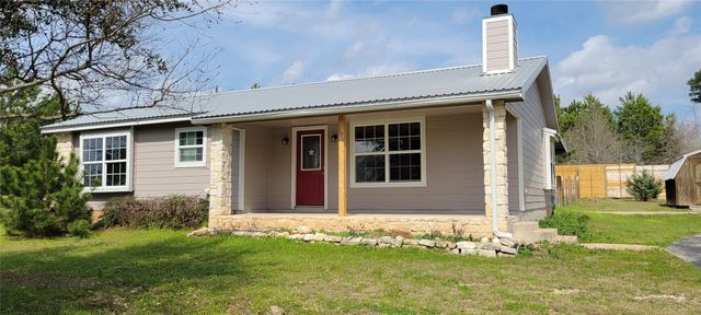 195 Cardinal DR, Paige, TX 78659
