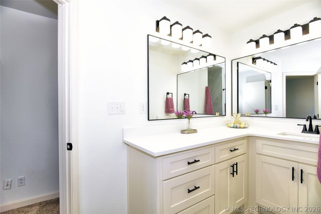 2419 Driftwood Drive, Claremore, OK 74017