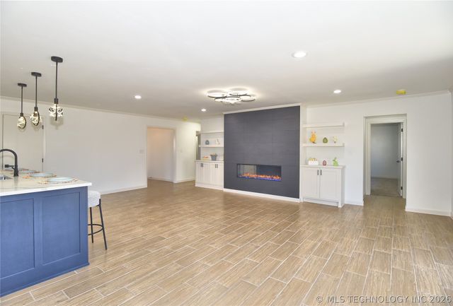 2419 Driftwood Drive, Claremore, OK 74017