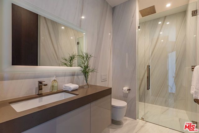 9364 Beverly Crest Drive, Los Angeles, CA 90210