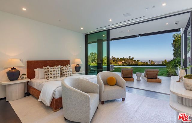 9364 Beverly Crest Drive, Los Angeles, CA 90210