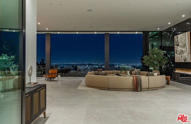 9364 Beverly Crest Drive, Los Angeles, CA 90210