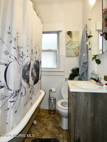 1717 Fairfax Road, Toledo, OH 43613