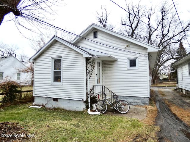 1717 Fairfax Road, Toledo, OH 43613