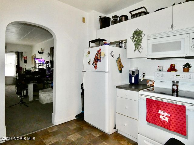 1717 Fairfax Road, Toledo, OH 43613