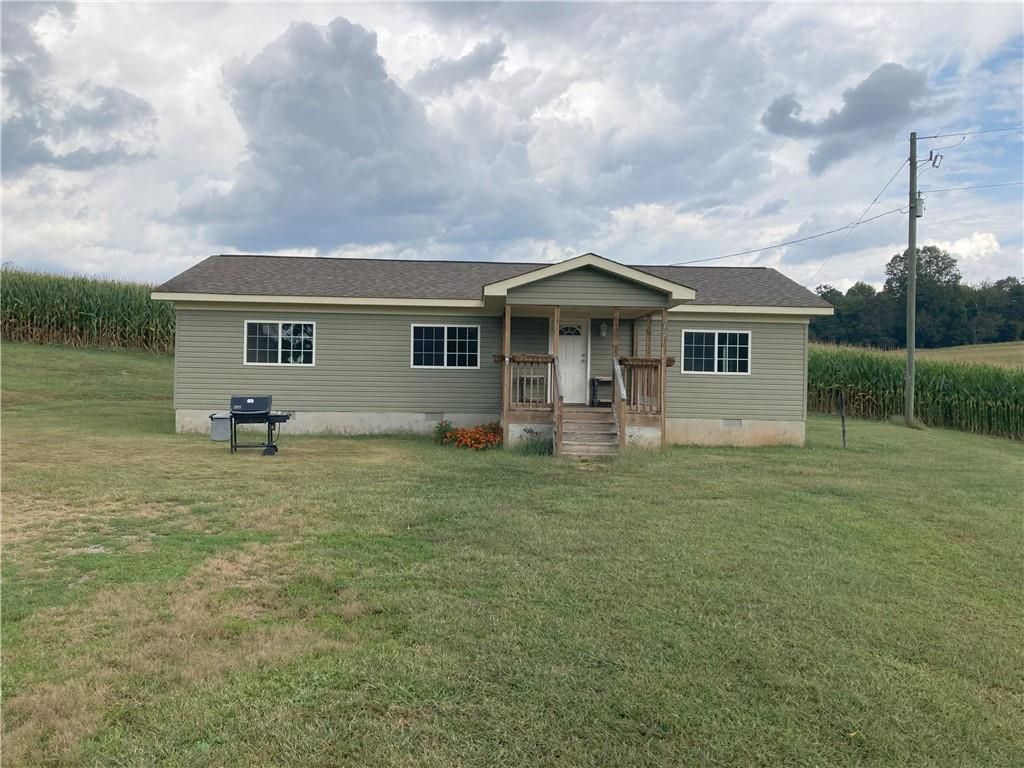 342 Grindle Brothers Road, Murrayville, GA 30564