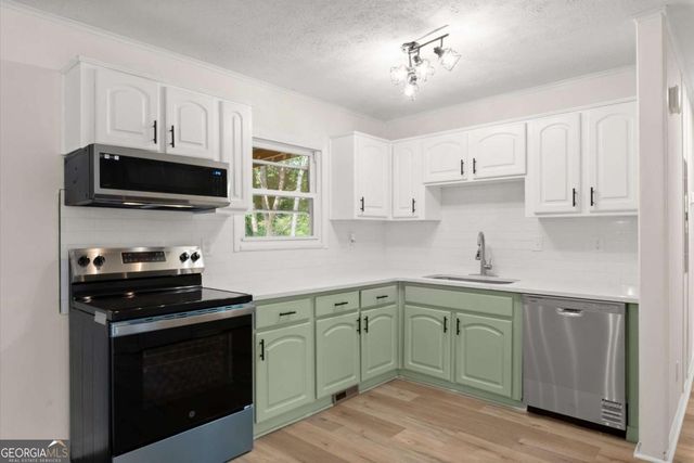 780 Gettysburg Trail NE, Kennesaw, GA 30144