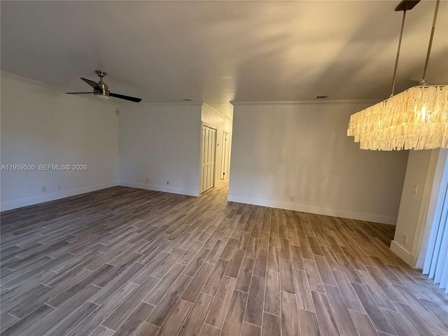 6582 Via Regina 6582, Boca Raton, FL 33433