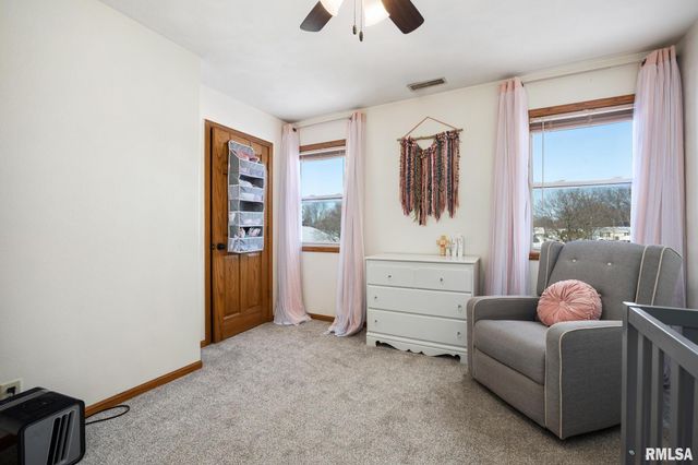 400 W MADISON Street, Tremont, IL 61568