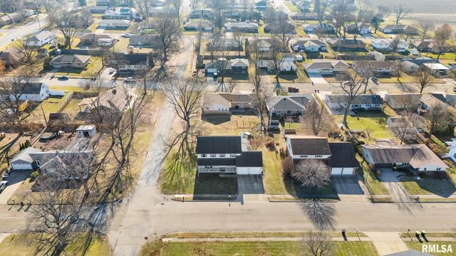 400 W MADISON Street, Tremont, IL 61568