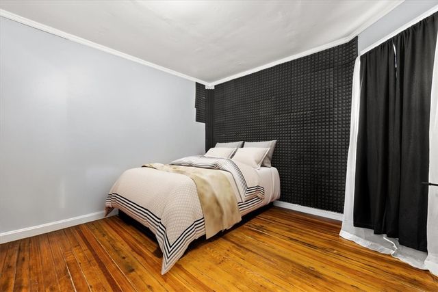 91 Peace Street, Providence, RI 02907