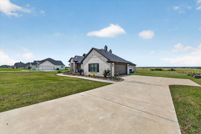 7014 Davidson Road, Sanger, TX 76266