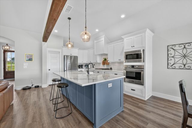 7014 Davidson Road, Sanger, TX 76266