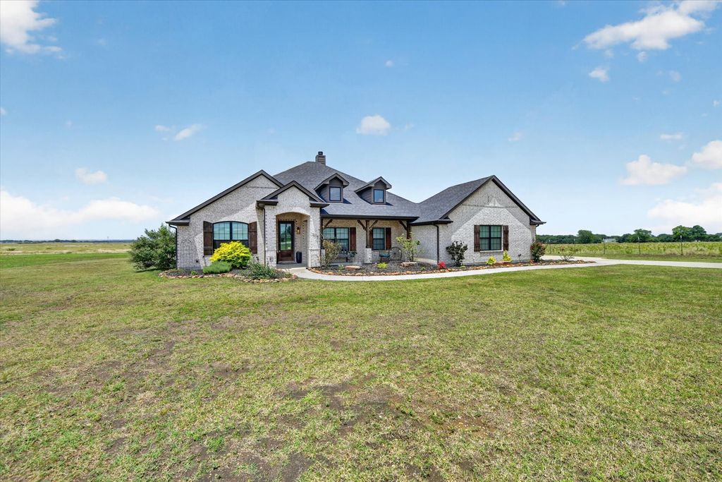 7014 Davidson Road, Sanger, TX 76266