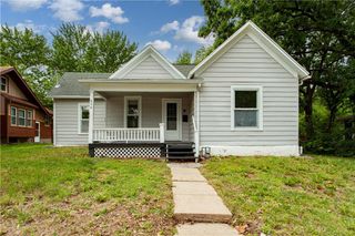604 S Olive Street, Holden, MO 64040