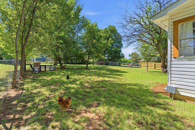 28724 N Adams Avenue, Blanchard, OK 73010
