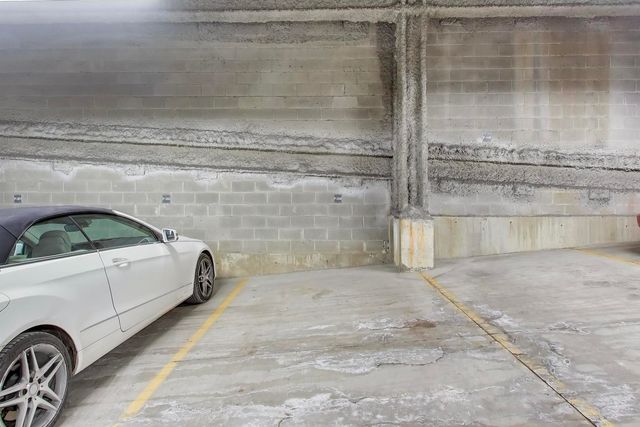 1720 Oak Avenue 501, Evanston, IL 60201