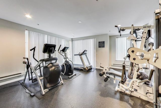 1720 Oak Avenue 501, Evanston, IL 60201