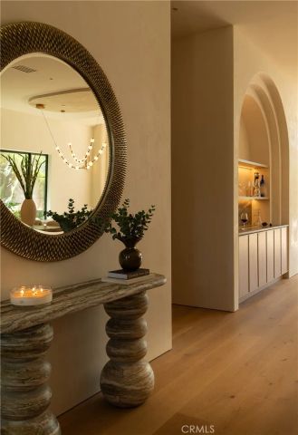 14800 Mccormick, Sherman Oaks, CA 91411