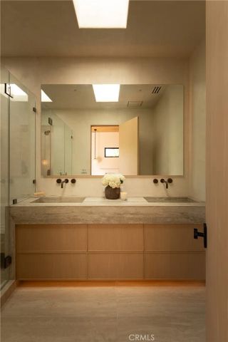 14800 Mccormick, Sherman Oaks, CA 91411
