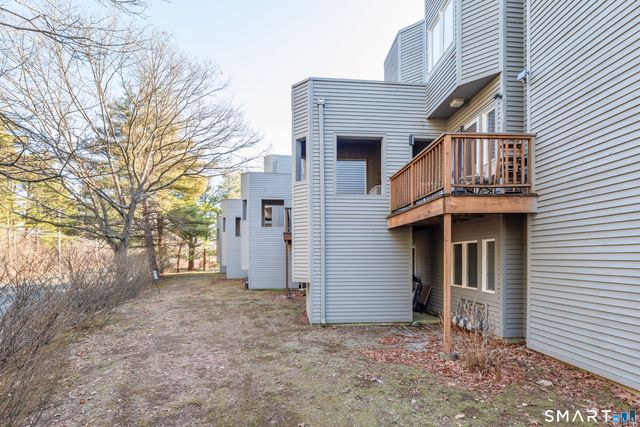 1414 Whitney Avenue D2, Hamden, CT 06517