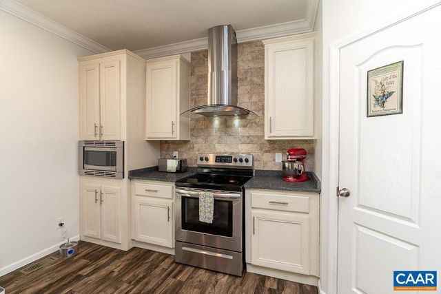 7246 THREE NOTCH RD, Louisa, VA 23093