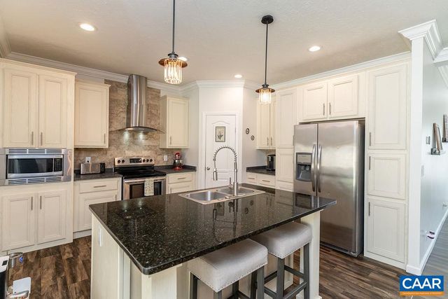 7246 THREE NOTCH RD, Louisa, VA 23093