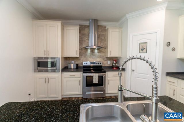 7246 THREE NOTCH RD, Louisa, VA 23093
