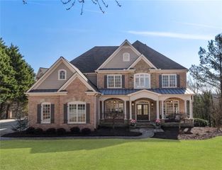 6220 Clifton Circle, Suwanee, GA 30024