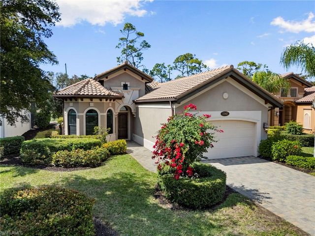 7347 Lantana CIR, Naples, FL 34119